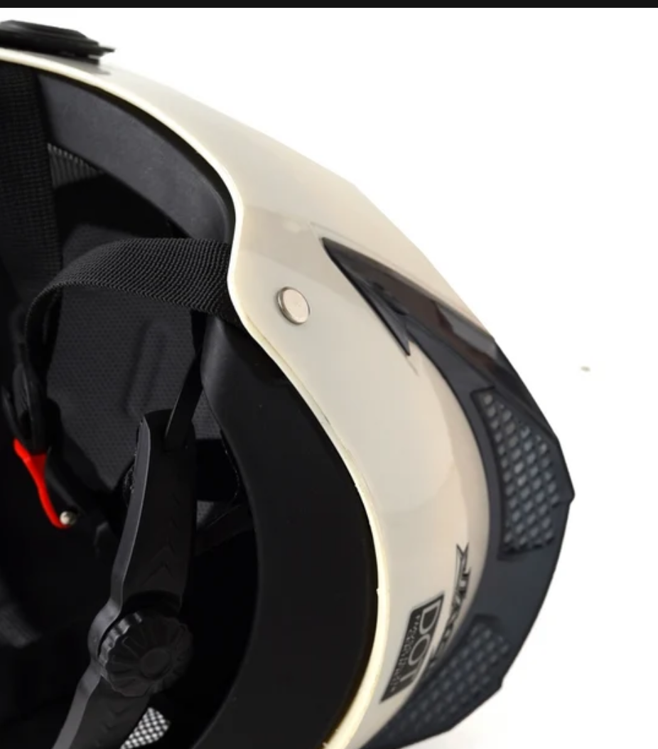 MILKY WHITE .ABS WITH DOUBLE VISOR AND PRIUS WING SPOILER. DOT CERTIFIED Half FACE Helmet (JACK NO M33)